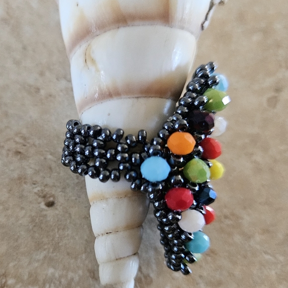 Handmade beaded ring - Picture 3 of 7